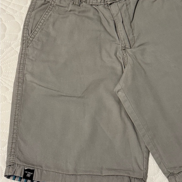 Epic Threads Reversible Shorts- Boys Size 8 - Picture 4 of 11